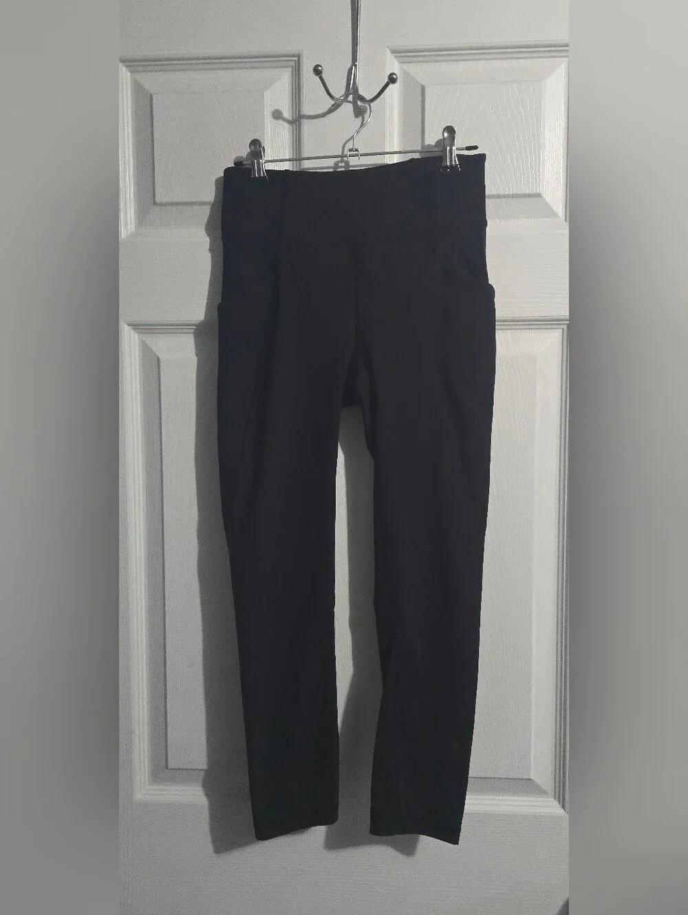 Lululemon Time To Sweat Crop 23